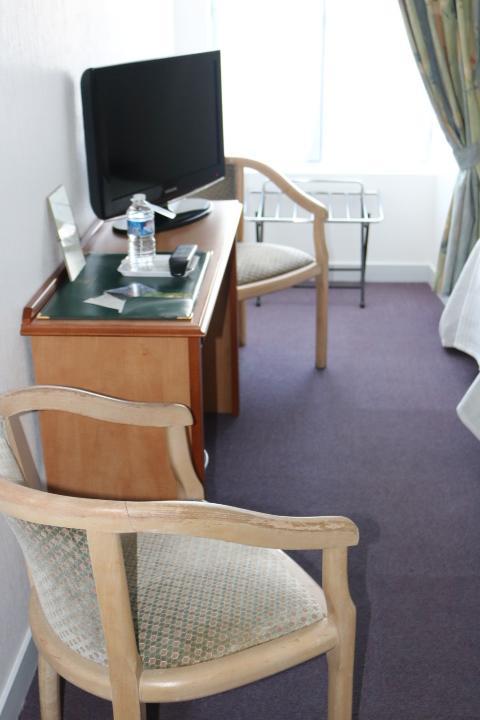מלון Morannes sur Sarthe-Daumeray Logis Le Port Saint Aubin מראה חיצוני תמונה